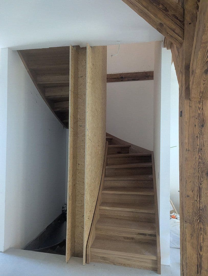 Prenájom domu 175 m², pozemok 225 m², Bahnhofstrasse 19, Obertraubling, Bavorsko Prenájom domu 175 m², pozemok 225 m², Bahnhofstrasse 19, Obertraubling, Bavorsko