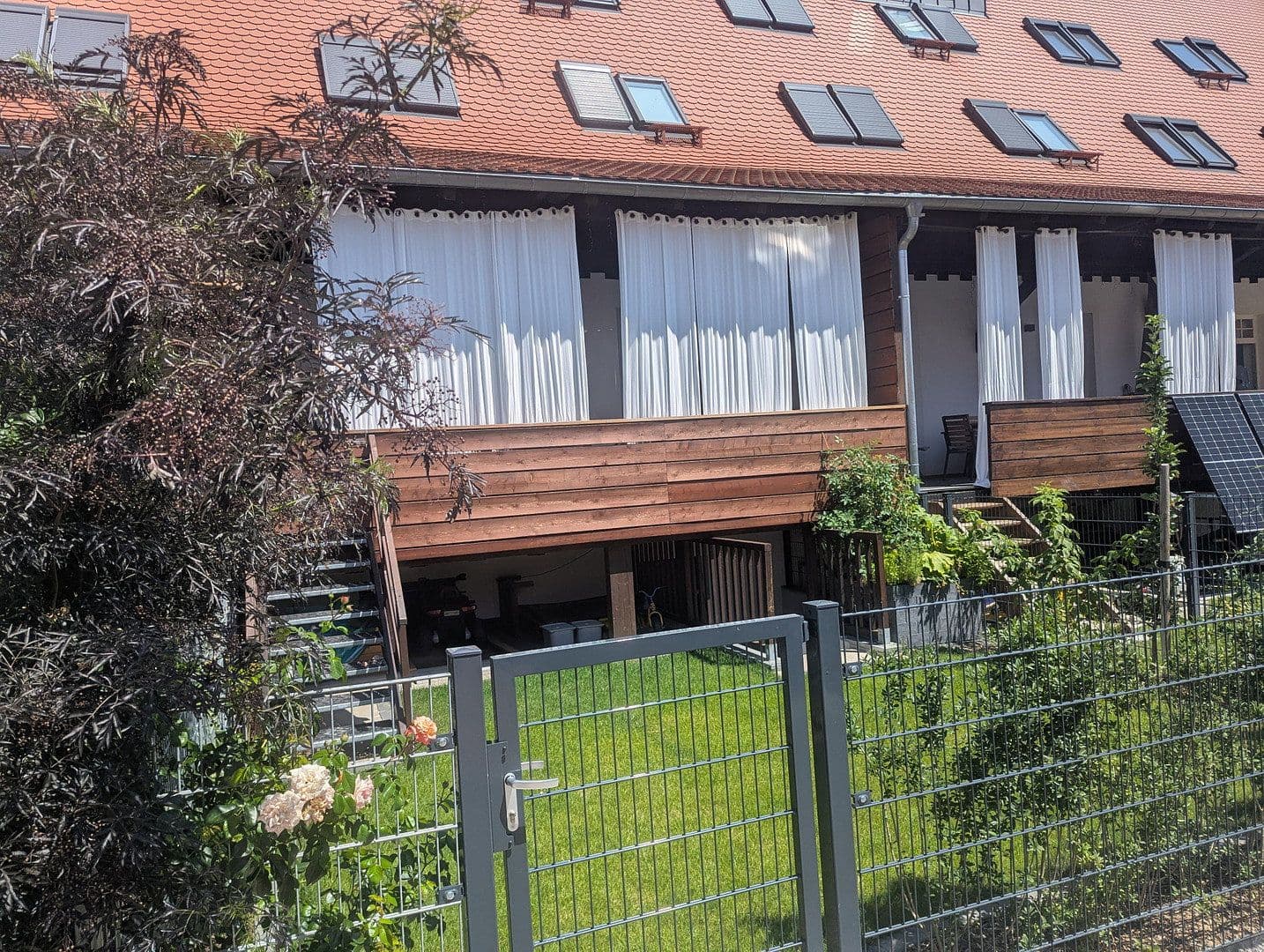 Prenájom domu 175 m², pozemok 225 m², Bahnhofstrasse 19, Obertraubling, Bavorsko Prenájom domu 175 m², pozemok 225 m², Bahnhofstrasse 19, Obertraubling, Bavorsko