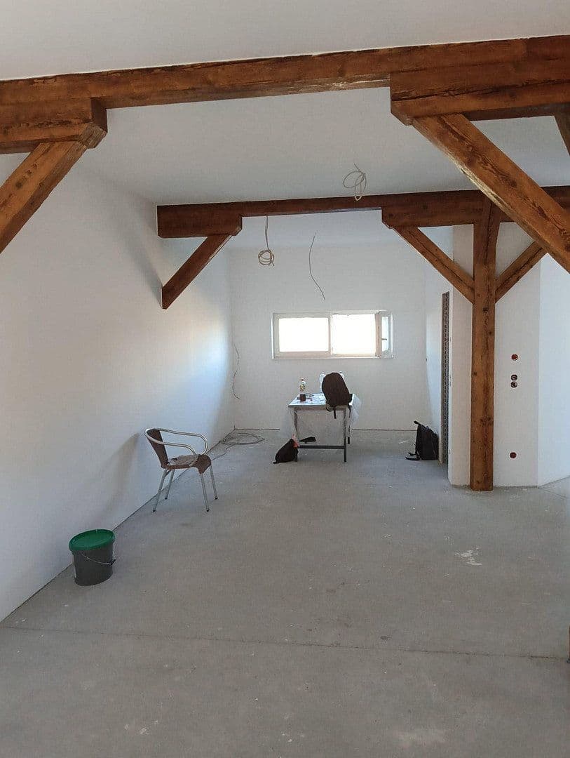 Prenájom domu 175 m², pozemok 225 m², Bahnhofstrasse 19, Obertraubling, Bavorsko Prenájom domu 175 m², pozemok 225 m², Bahnhofstrasse 19, Obertraubling, Bavorsko