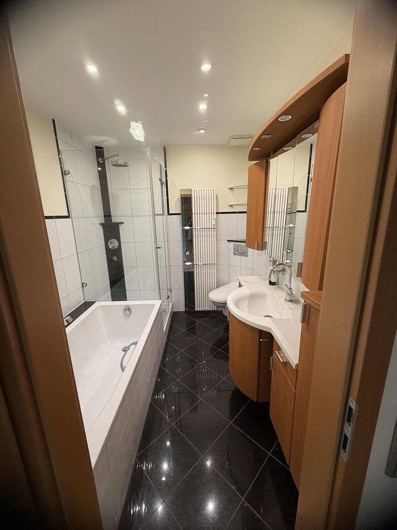 Predaj bytu 4-izbový 98 m², Am Braken 14, Wülfrath, Severné Porýnie - Westfálsko Predaj bytu 4-izbový 98 m², Am Braken 14, Wülfrath, Severné Porýnie - Westfálsko