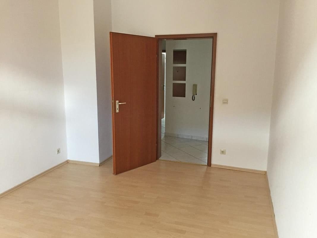 Prenájom bytu 2-izbový 58 m², Litzenhardtstr. 108, Karlsruhe, Bádensko-Wurttembersko Prenájom bytu 2-izbový 58 m², Litzenhardtstr. 108, Karlsruhe, Bádensko-Wurttembersko