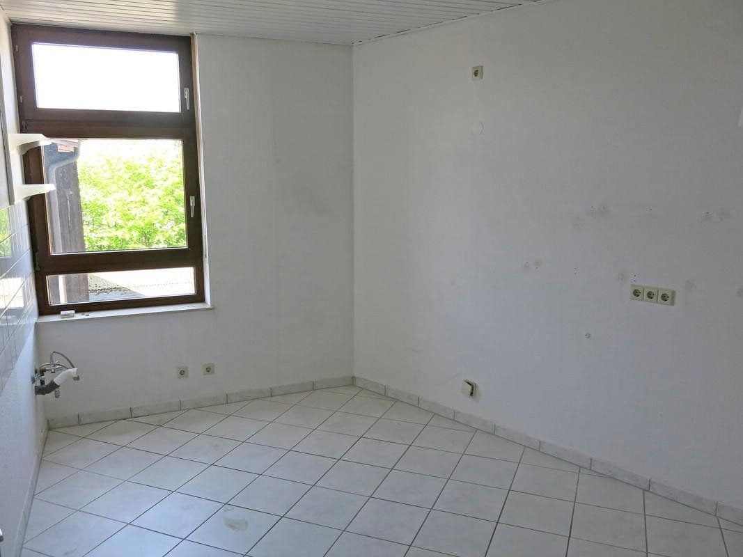 Prenájom bytu 2-izbový 58 m², Litzenhardtstr. 108, Karlsruhe, Bádensko-Wurttembersko Prenájom bytu 2-izbový 58 m², Litzenhardtstr. 108, Karlsruhe, Bádensko-Wurttembersko