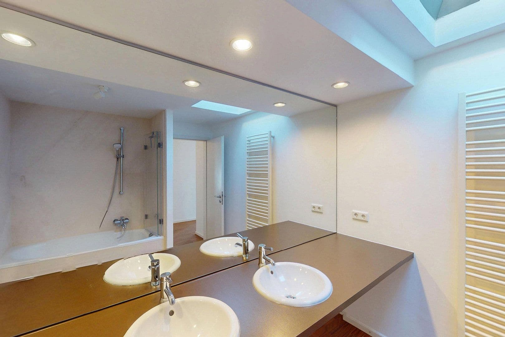 Predaj bytu 3-izbový 109 m², Hardenstraße 16, München, Bavorsko Predaj bytu 3-izbový 109 m², Hardenstraße 16, München, Bavorsko
