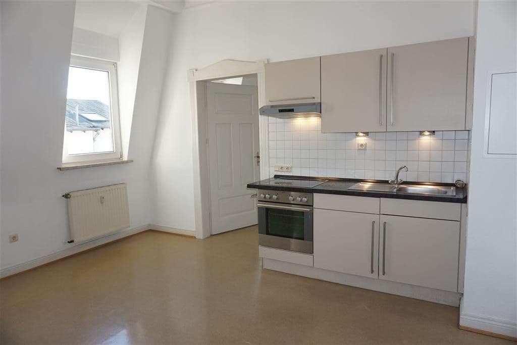 Prenájom bytu 2-izbový 46 m², Trier, Porýnie-Falcko Prenájom bytu 2-izbový 46 m², Trier, Porýnie-Falcko