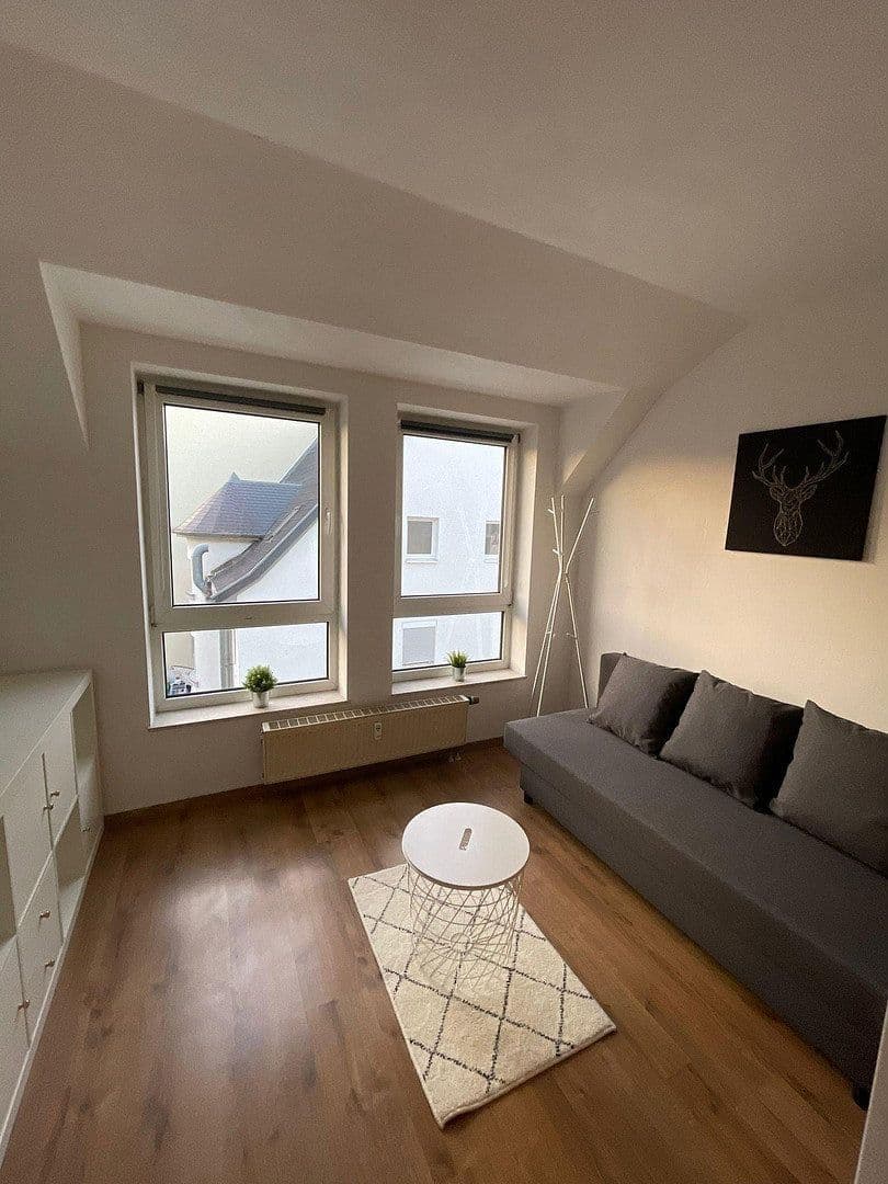 Prenájom bytu 1-izbový 20 m², Bismarckstr. 4, Kaiserslautern, Porýnie-Falcko Prenájom bytu 1-izbový 20 m², Bismarckstr. 4, Kaiserslautern, Porýnie-Falcko