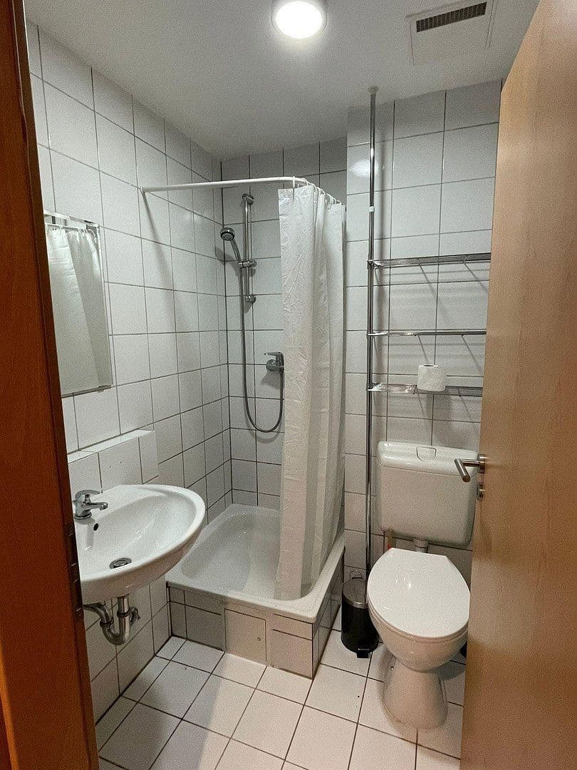 Prenájom bytu 1-izbový 20 m², Bismarckstr. 4, Kaiserslautern, Porýnie-Falcko Prenájom bytu 1-izbový 20 m², Bismarckstr. 4, Kaiserslautern, Porýnie-Falcko