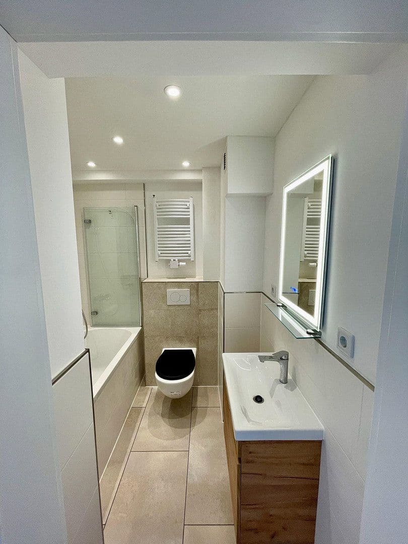 Prenájom bytu 2-izbový 60 m², St.-Franziskus-Str. 9, Kaiserslautern, Porýnie-Falcko Prenájom bytu 2-izbový 60 m², St.-Franziskus-Str. 9, Kaiserslautern, Porýnie-Falcko