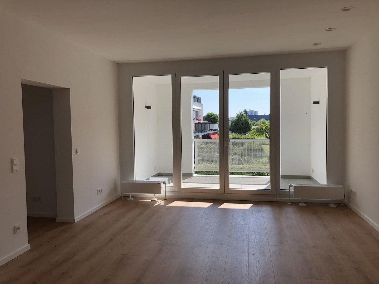 Prenájom bytu 4-izbový 150 m², Bad Homburg vor der Höhe, Hesensko Prenájom bytu 4-izbový 150 m², Bad Homburg vor der Höhe, Hesensko