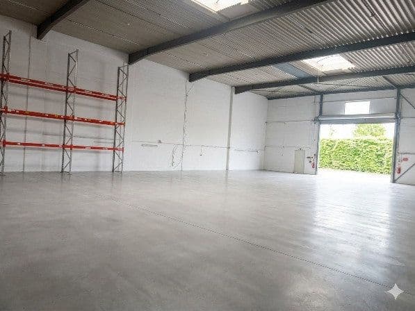 Prenájom nebytového priestoru 725 m², Barsbüttel, Šlezvicko-Holštajnsko Prenájom nebytového priestoru 725 m², Barsbüttel, Šlezvicko-Holštajnsko