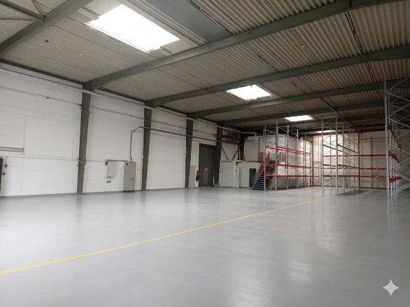 Prenájom nebytového priestoru 725 m², Barsbüttel, Šlezvicko-Holštajnsko Prenájom nebytového priestoru 725 m², Barsbüttel, Šlezvicko-Holštajnsko