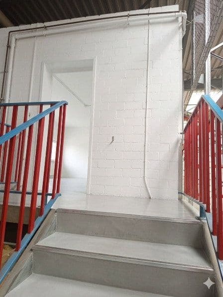 Prenájom nebytového priestoru 725 m², Barsbüttel, Šlezvicko-Holštajnsko Prenájom nebytového priestoru 725 m², Barsbüttel, Šlezvicko-Holštajnsko