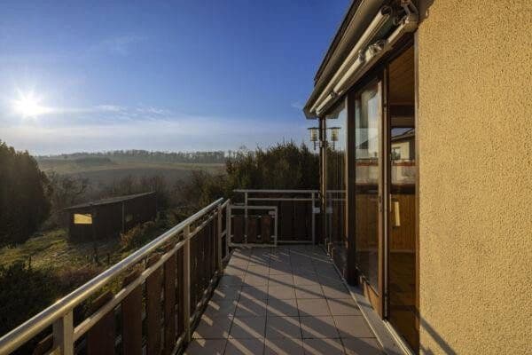 Predaj domu 260 m², pozemok 2.258 m², Gundelsheim, Bádensko-Wurttembersko Predaj domu 260 m², pozemok 2.258 m², Gundelsheim, Bádensko-Wurttembersko