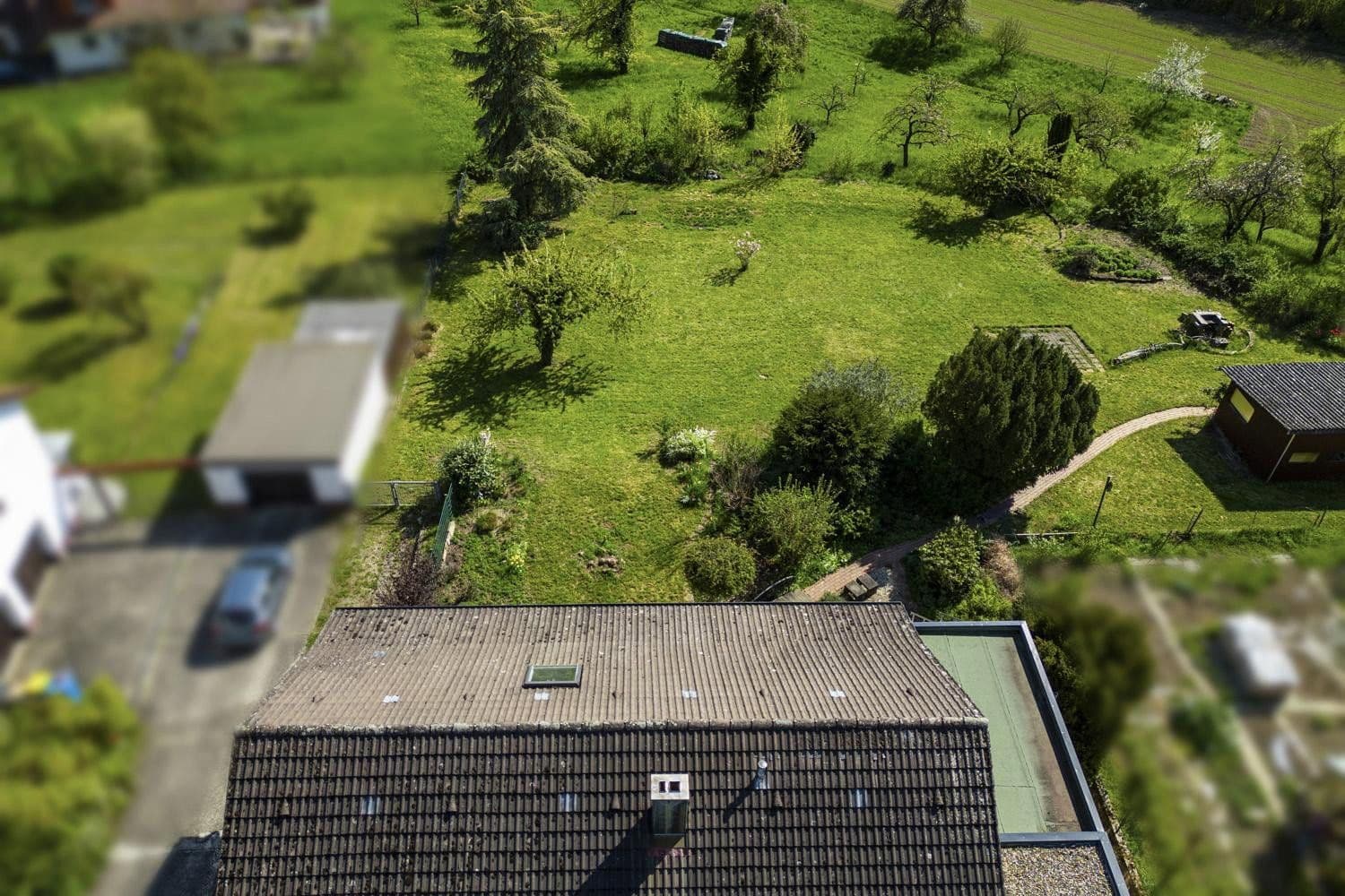 Predaj domu 260 m², pozemok 2.258 m², Gundelsheim, Bádensko-Wurttembersko Predaj domu 260 m², pozemok 2.258 m², Gundelsheim, Bádensko-Wurttembersko