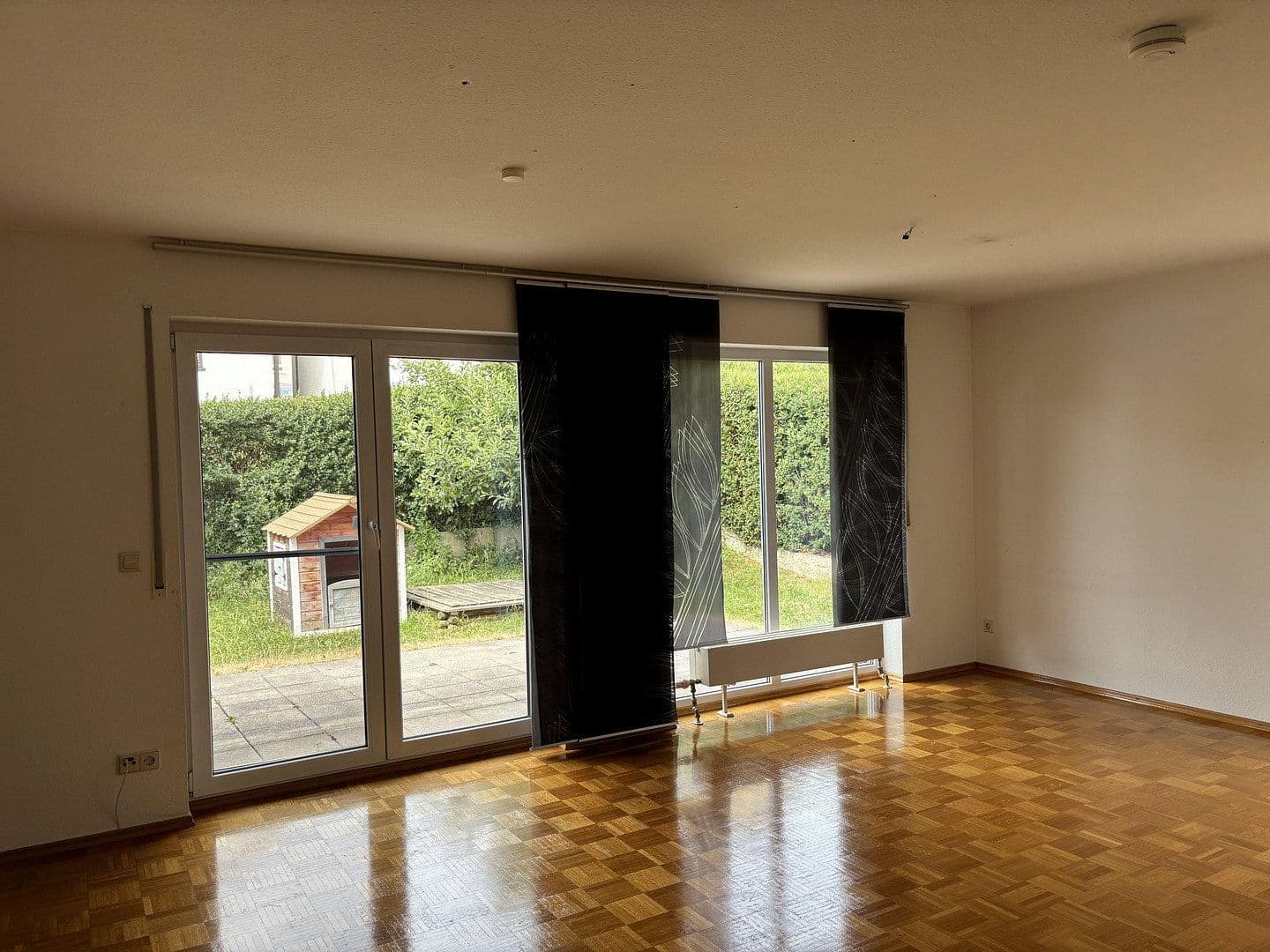 Predaj domu 120 m², pozemok 230 m², Friolzheim, Bádensko-Wurttembersko Predaj domu 120 m², pozemok 230 m², Friolzheim, Bádensko-Wurttembersko