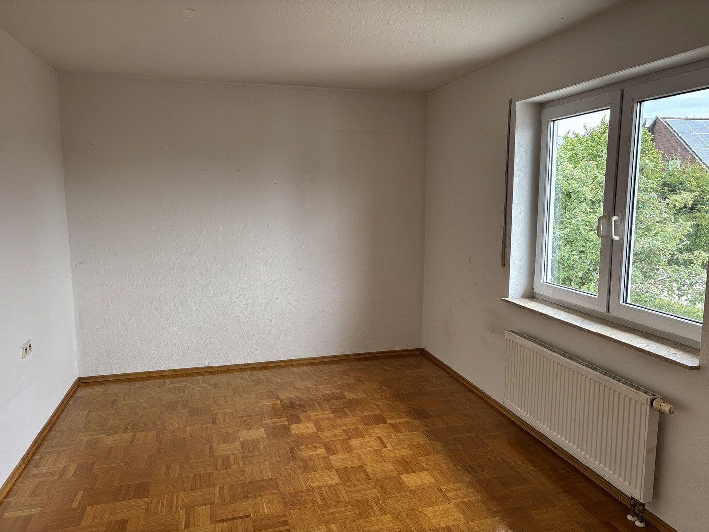 Predaj domu 120 m², pozemok 230 m², Friolzheim, Bádensko-Wurttembersko Predaj domu 120 m², pozemok 230 m², Friolzheim, Bádensko-Wurttembersko