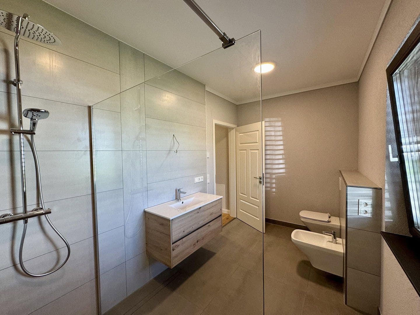 Predaj domu 150 m², pozemok 700 m², Buchen (Odenwald), Bádensko-Wurttembersko Predaj domu 150 m², pozemok 700 m², Buchen (Odenwald), Bádensko-Wurttembersko