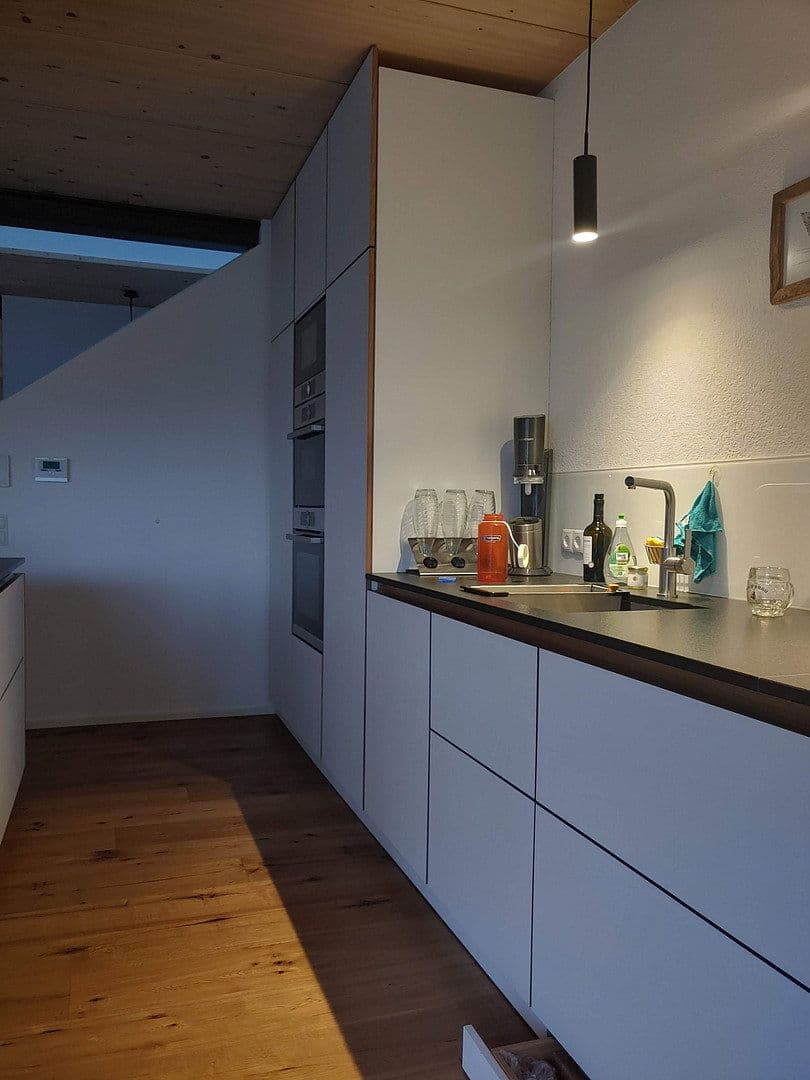 Predaj domu 147 m², pozemok 245 m², Waiblingen, Bádensko-Wurttembersko Predaj domu 147 m², pozemok 245 m², Waiblingen, Bádensko-Wurttembersko