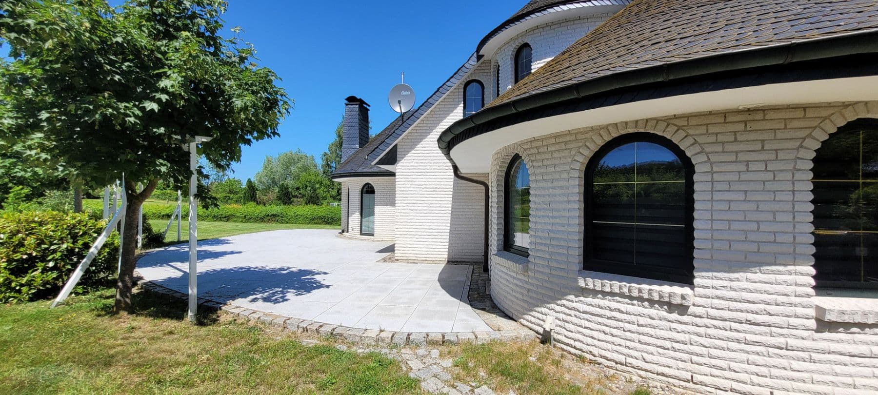 Predaj domu 250 m², pozemok 2.284 m², Schwerin, Meklenbursko-Predpomoransko Predaj domu 250 m², pozemok 2.284 m², Schwerin, Meklenbursko-Predpomoransko