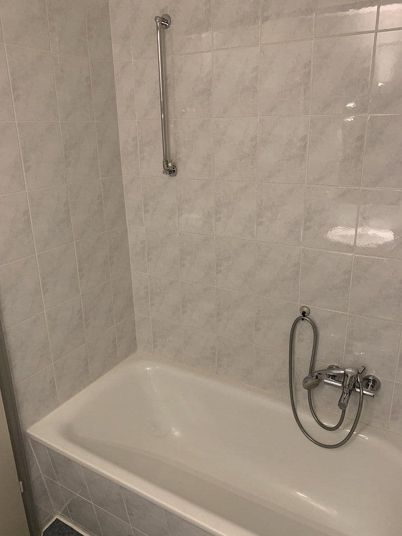 Prenájom bytu 3-izbový 73 m², Von-Ossietzky-Ring 15, Essen, Severné Porýnie - Westfálsko Prenájom bytu 3-izbový 73 m², Von-Ossietzky-Ring 15, Essen, Severné Porýnie - Westfálsko