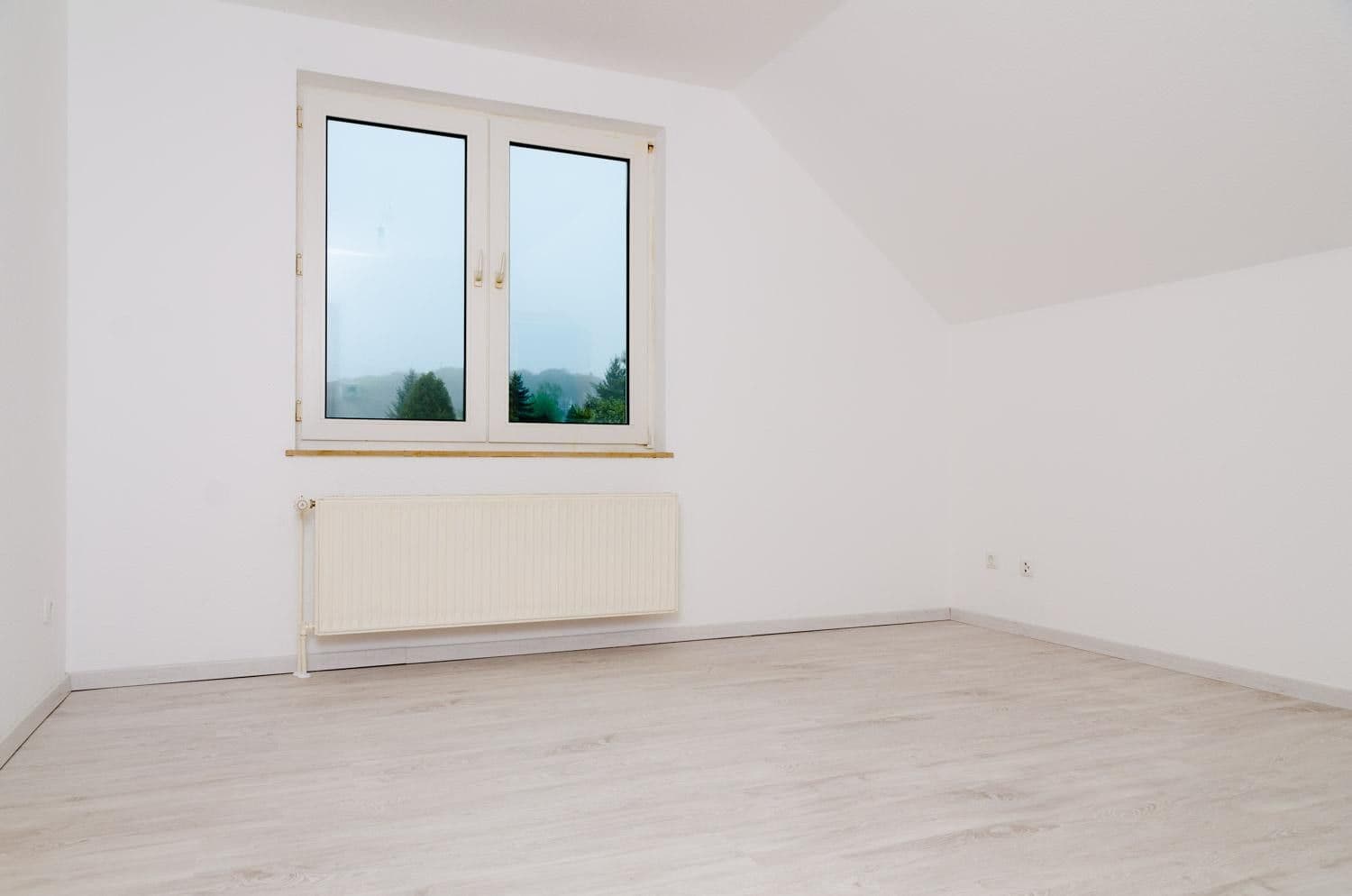 Prenájom bytu 3-izbový 48 m², Unterer Worthhagen 28, Lüdenscheid, Severné Porýnie - Westfálsko Prenájom bytu 3-izbový 48 m², Unterer Worthhagen 28, Lüdenscheid, Severné Porýnie - Westfálsko