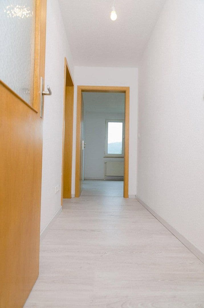 Prenájom bytu 3-izbový 48 m², Unterer Worthhagen 28, Lüdenscheid, Severné Porýnie - Westfálsko Prenájom bytu 3-izbový 48 m², Unterer Worthhagen 28, Lüdenscheid, Severné Porýnie - Westfálsko