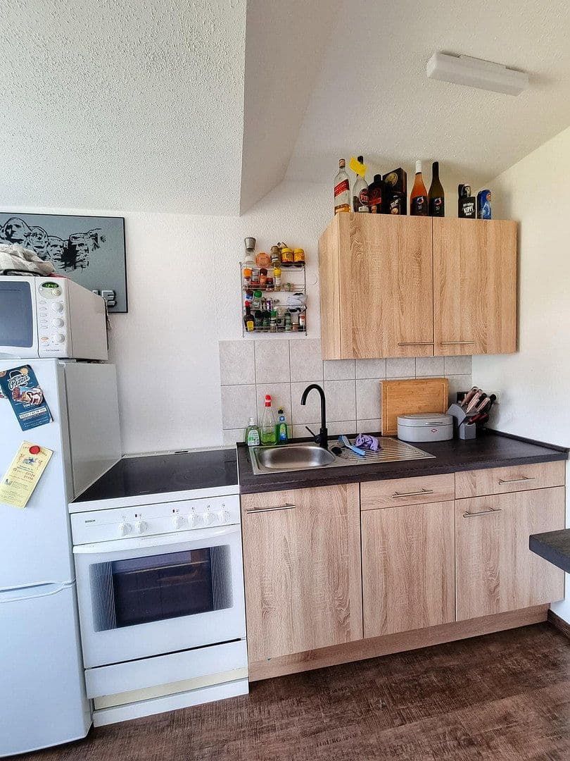 Prenájom bytu 3-izbový 48 m², Unterer Worthhagen 28, Lüdenscheid, Severné Porýnie - Westfálsko Prenájom bytu 3-izbový 48 m², Unterer Worthhagen 28, Lüdenscheid, Severné Porýnie - Westfálsko