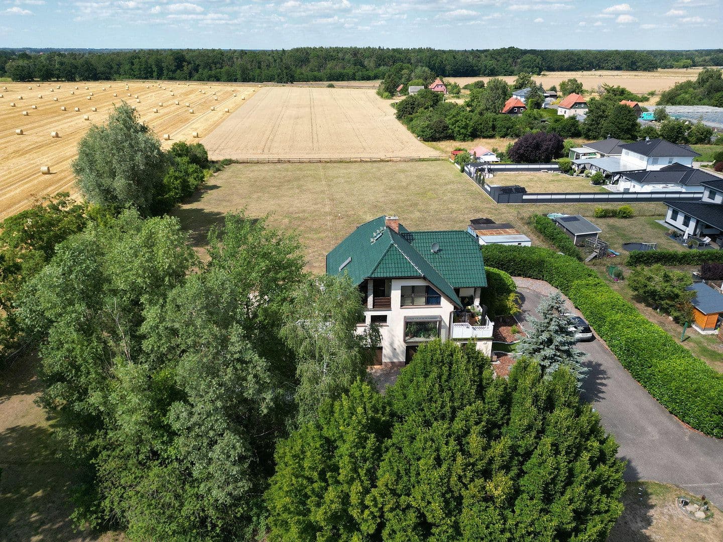 Predaj domu 420 m², pozemok 6.978 m², Kremmen, Brandenbursko Predaj domu 420 m², pozemok 6.978 m², Kremmen, Brandenbursko