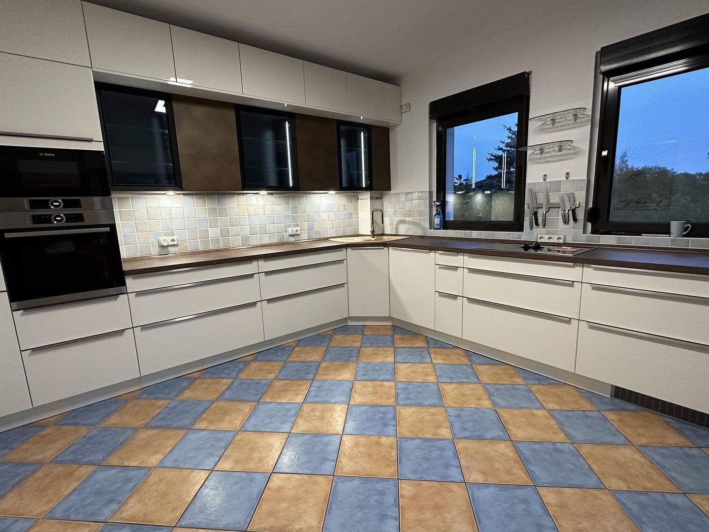 Predaj domu 420 m², pozemok 6.978 m², Kremmen, Brandenbursko Predaj domu 420 m², pozemok 6.978 m², Kremmen, Brandenbursko