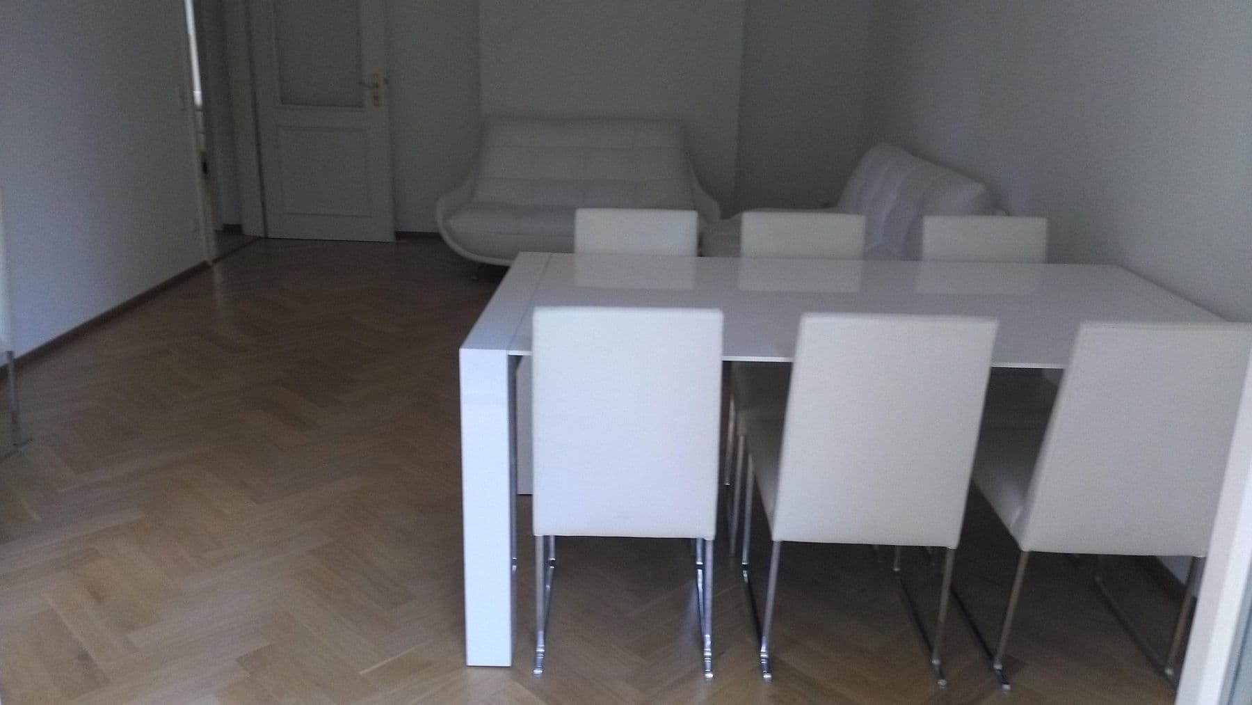 Prenájom bytu 3-izbový 73 m², München, Bavorsko Prenájom bytu 3-izbový 73 m², München, Bavorsko