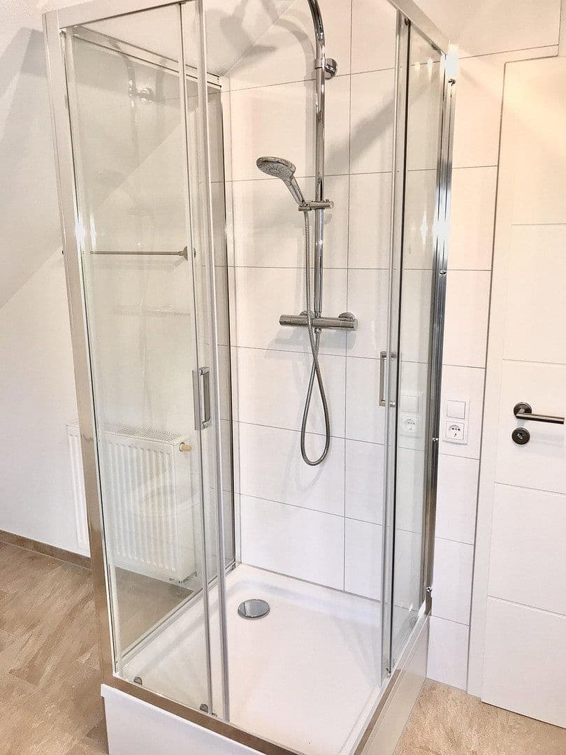 Prenájom bytu 3-izbový 60 m², Albstadt, Bádensko-Wurttembersko Prenájom bytu 3-izbový 60 m², Albstadt, Bádensko-Wurttembersko
