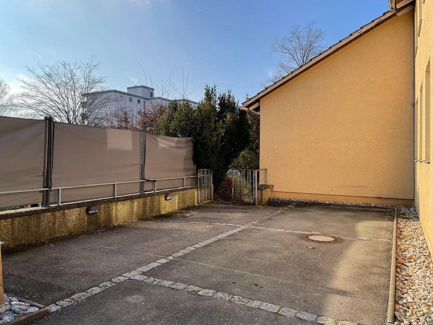 Prenájom nebytového priestoru 1.000 m², Poststr. 1, Gottmadingen, Bádensko-Wurttembersko Prenájom nebytového priestoru 1.000 m², Poststr. 1, Gottmadingen, Bádensko-Wurttembersko