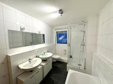 Prenájom bytu 7-izbový 12 m², Hasengraten 17, Leinfelden-Echterdingen, Bádensko-Wurttembersko Prenájom bytu 7-izbový 12 m², Hasengraten 17, Leinfelden-Echterdingen, Bádensko-Wurttembersko