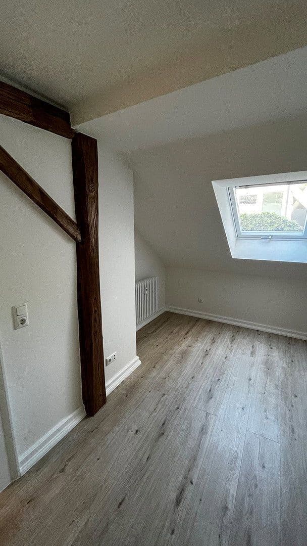 Prenájom bytu 3-izbový 95 m², Bad Schwalbach, Hesensko Prenájom bytu 3-izbový 95 m², Bad Schwalbach, Hesensko