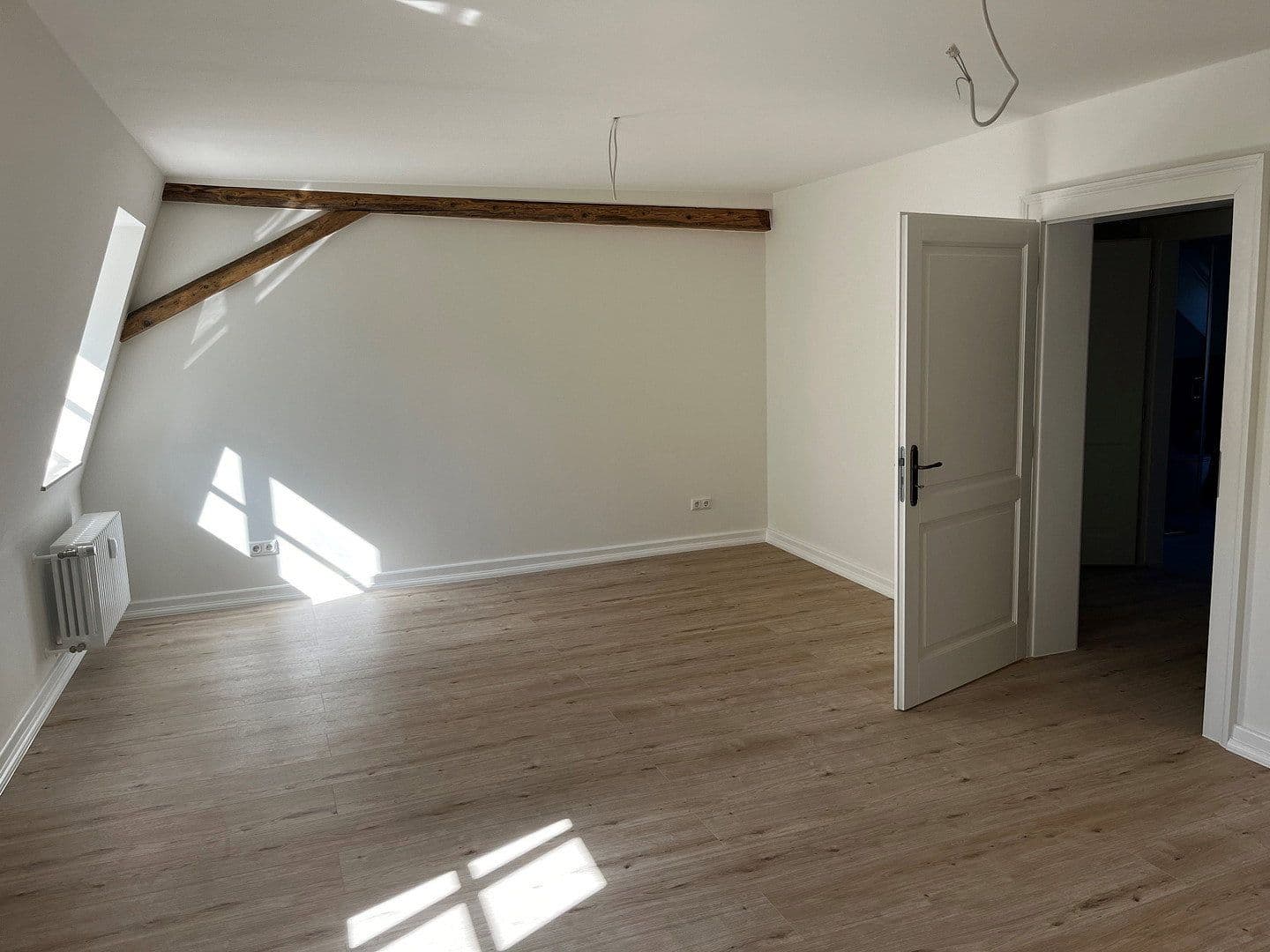 Prenájom bytu 3-izbový 95 m², Bad Schwalbach, Hesensko Prenájom bytu 3-izbový 95 m², Bad Schwalbach, Hesensko