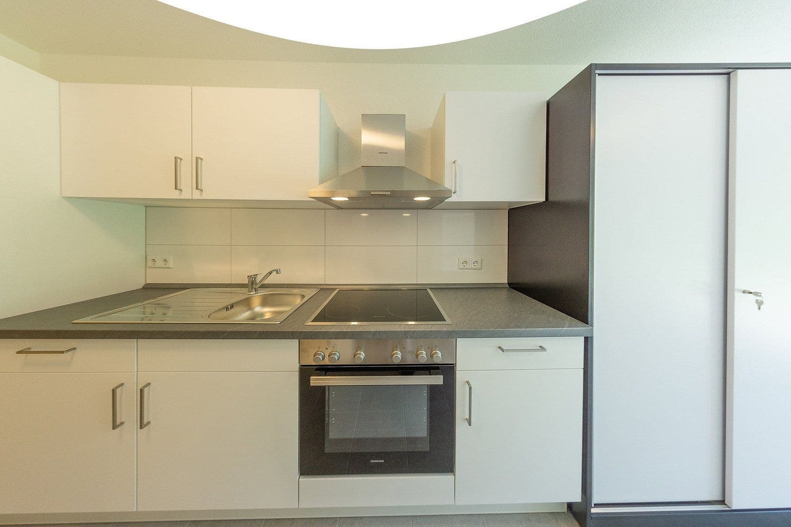 Prenájom bytu 1-izbový 22 m², Neuffener Straße 61, Nürtingen, Bádensko-Wurttembersko Prenájom bytu 1-izbový 22 m², Neuffener Straße 61, Nürtingen, Bádensko-Wurttembersko