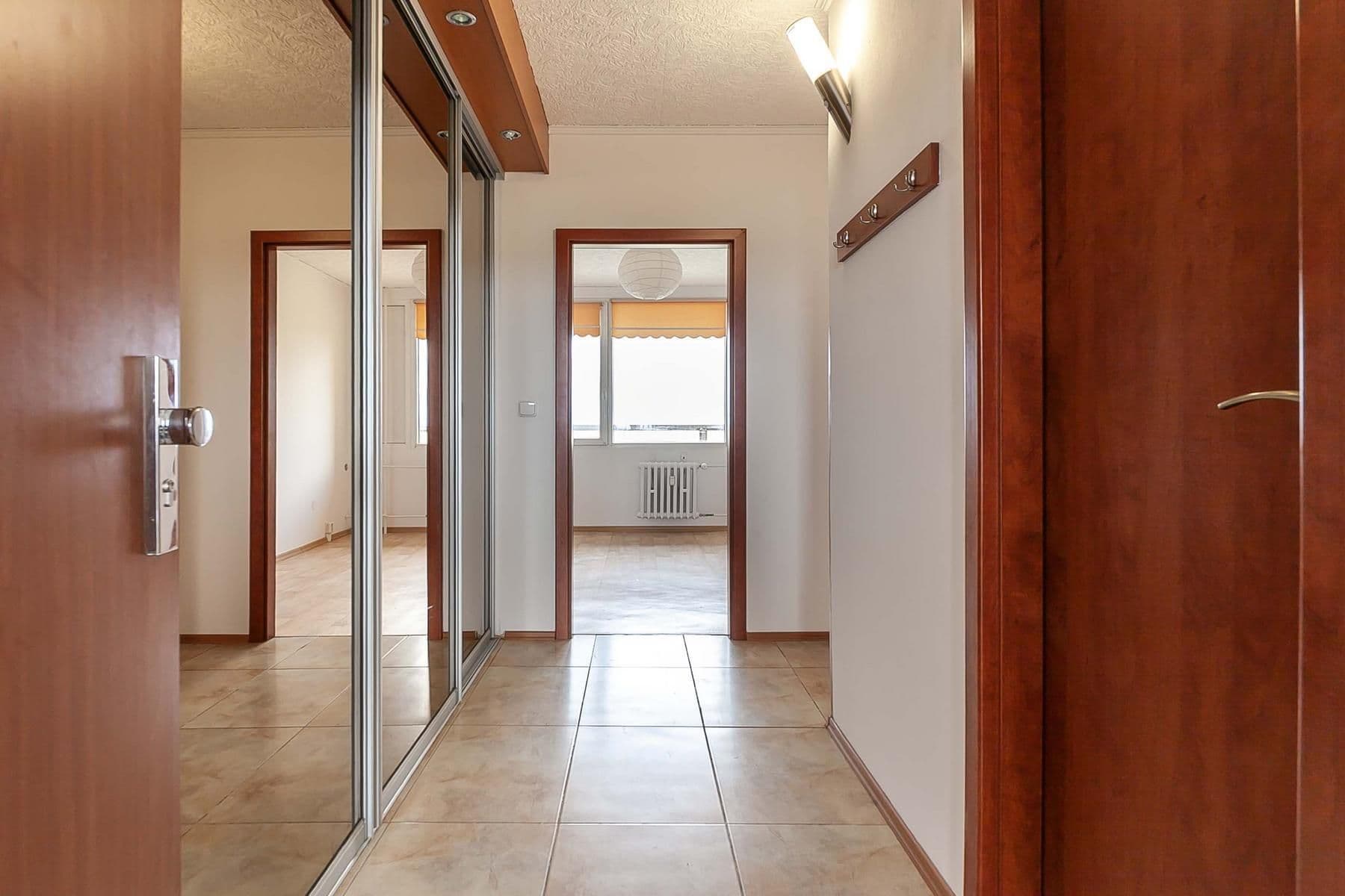 Predaj bytu 2-izbový 46 m², Zárybská, Praha, Praha Predaj bytu 2-izbový 46 m², Zárybská, Praha, Praha