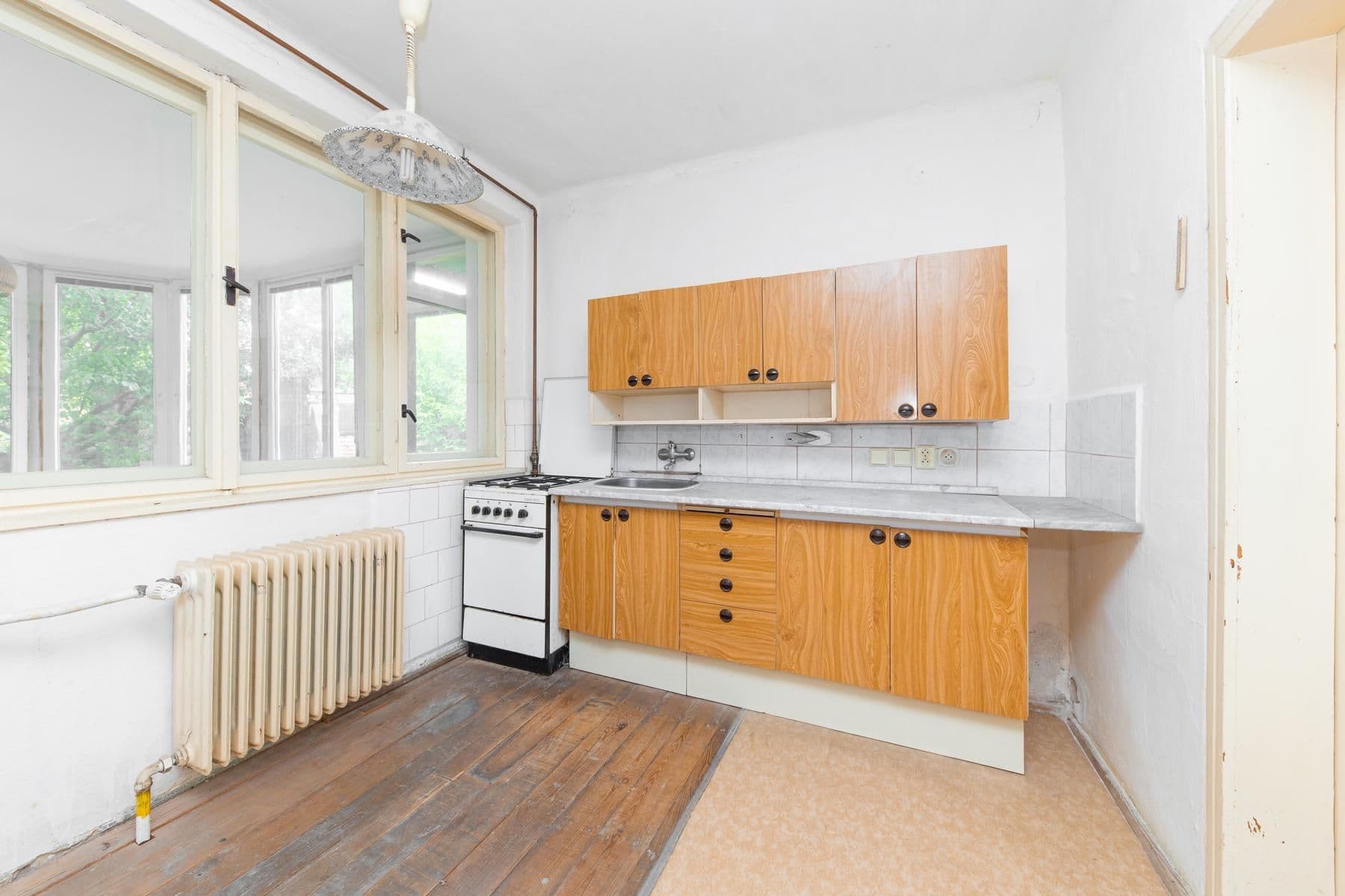 Predaj domu 100 m², pozemok 536 m², Ukrajina, Moravská Nová Ves, Jihomoravský kraj Predaj domu 100 m², pozemok 536 m², Ukrajina, Moravská Nová Ves, Jihomoravský kraj