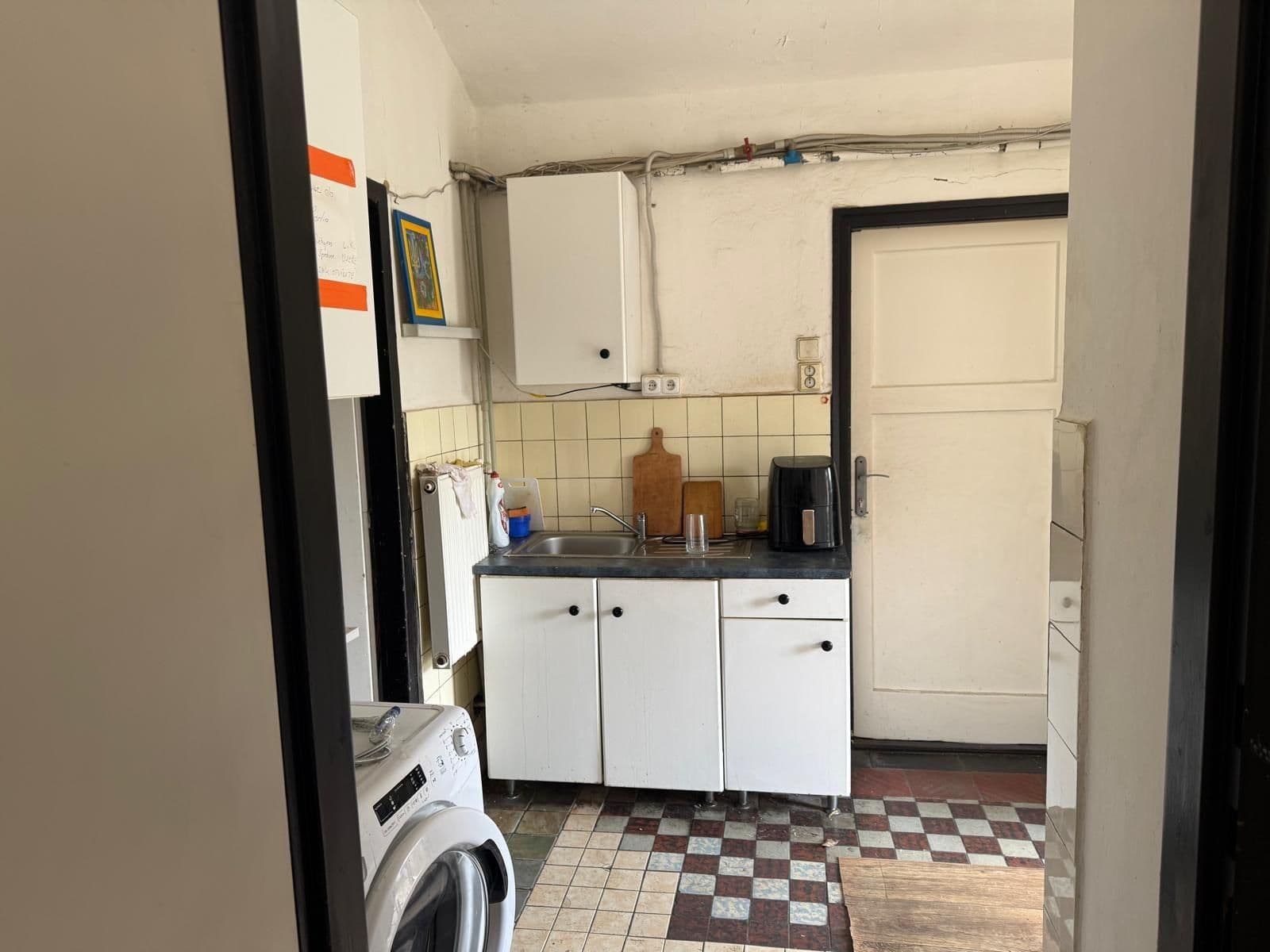 Prenájom bytu 1-izbový 20 m², Křešínská, Praha, Praha Prenájom bytu 1-izbový 20 m², Křešínská, Praha, Praha