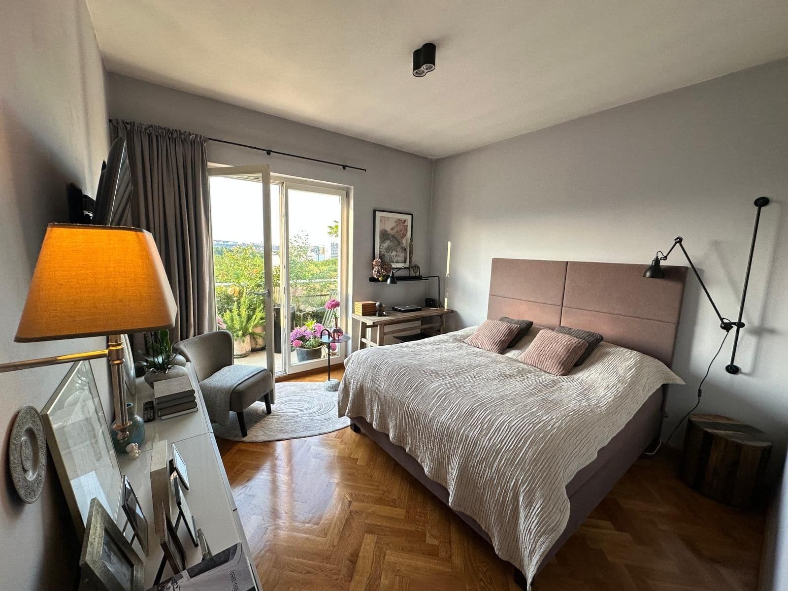 Prenájom bytu 2-izbový 52 m², Vinohradská, Praha, Praha Prenájom bytu 2-izbový 52 m², Vinohradská, Praha, Praha