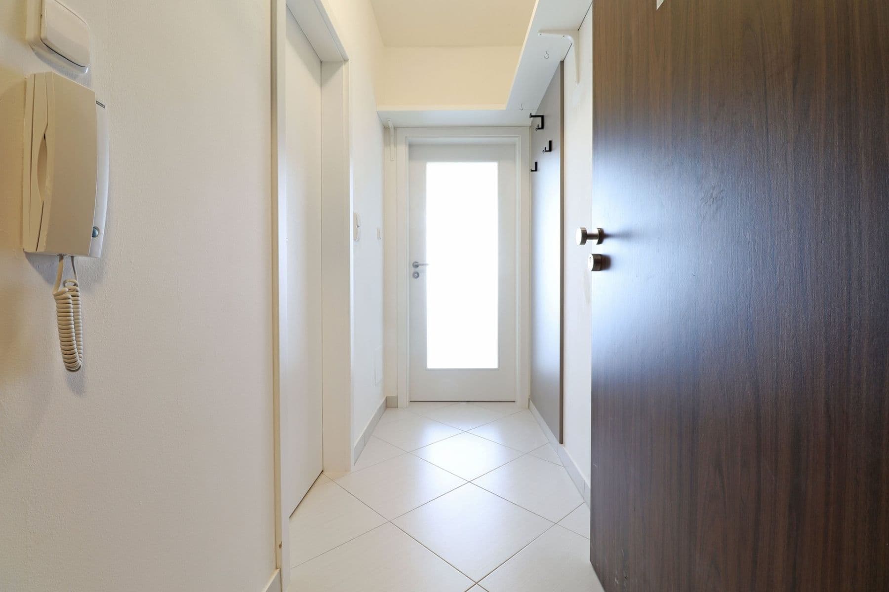 Prenájom bytu 1-izbový 28 m², Honzíkova, Praha, Praha Prenájom bytu 1-izbový 28 m², Honzíkova, Praha, Praha