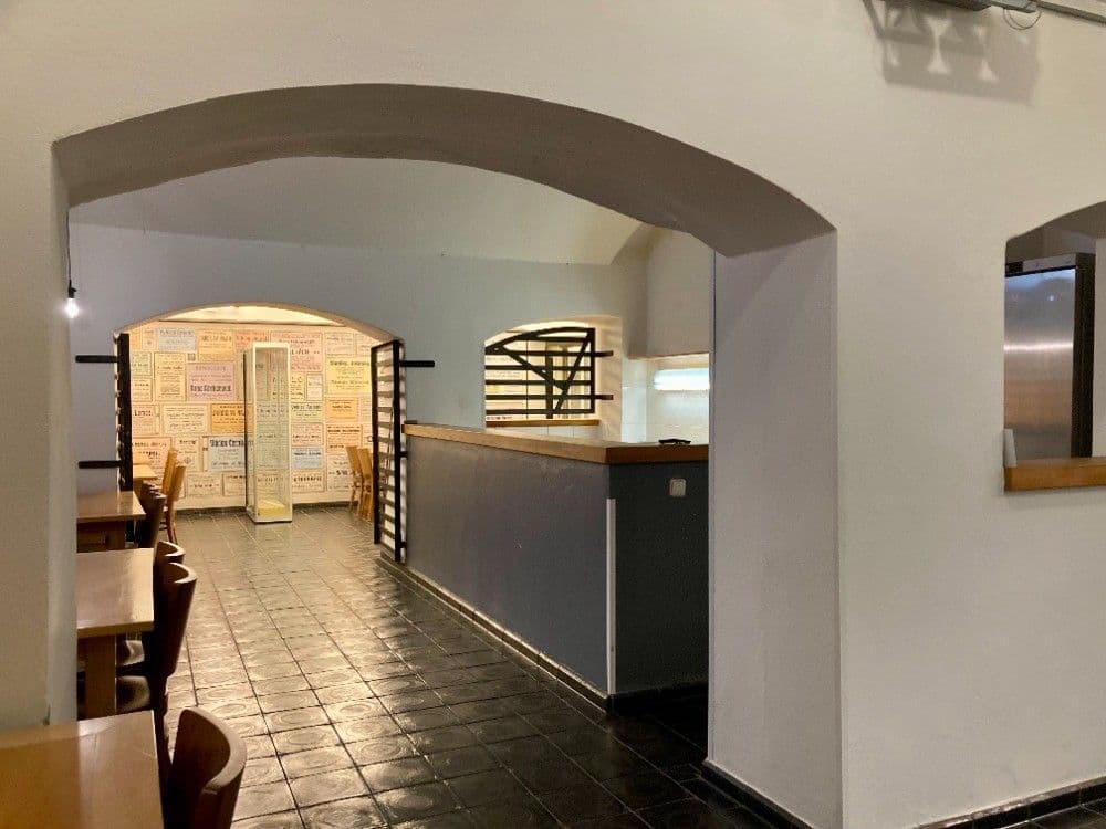 Prenájom nebytového priestoru 89 m², Havlíčkovo náměstí, Praha, Praha Prenájom nebytového priestoru 89 m², Havlíčkovo náměstí, Praha, Praha