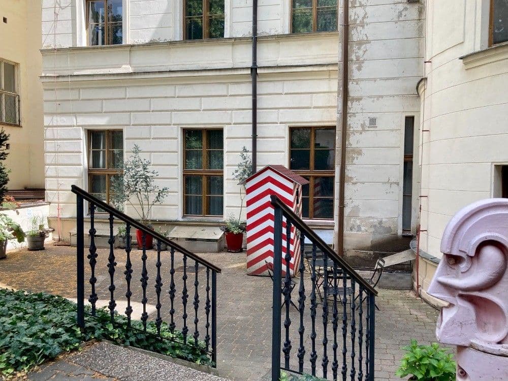 Prenájom nebytového priestoru 89 m², Havlíčkovo náměstí, Praha, Praha Prenájom nebytového priestoru 89 m², Havlíčkovo náměstí, Praha, Praha