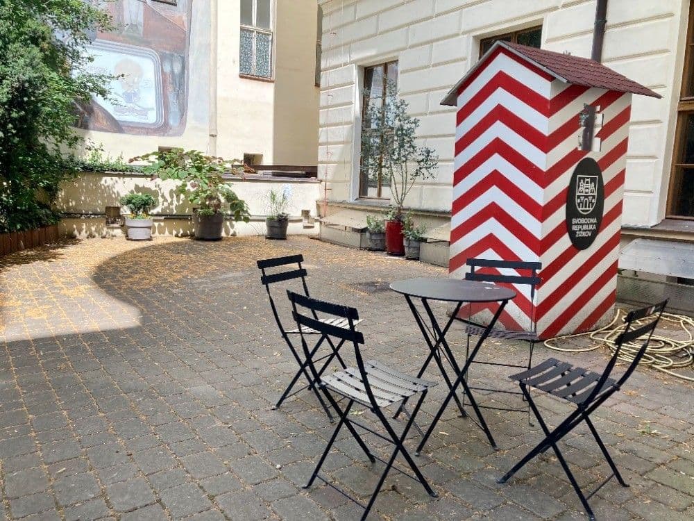Prenájom nebytového priestoru 89 m², Havlíčkovo náměstí, Praha, Praha Prenájom nebytového priestoru 89 m², Havlíčkovo náměstí, Praha, Praha