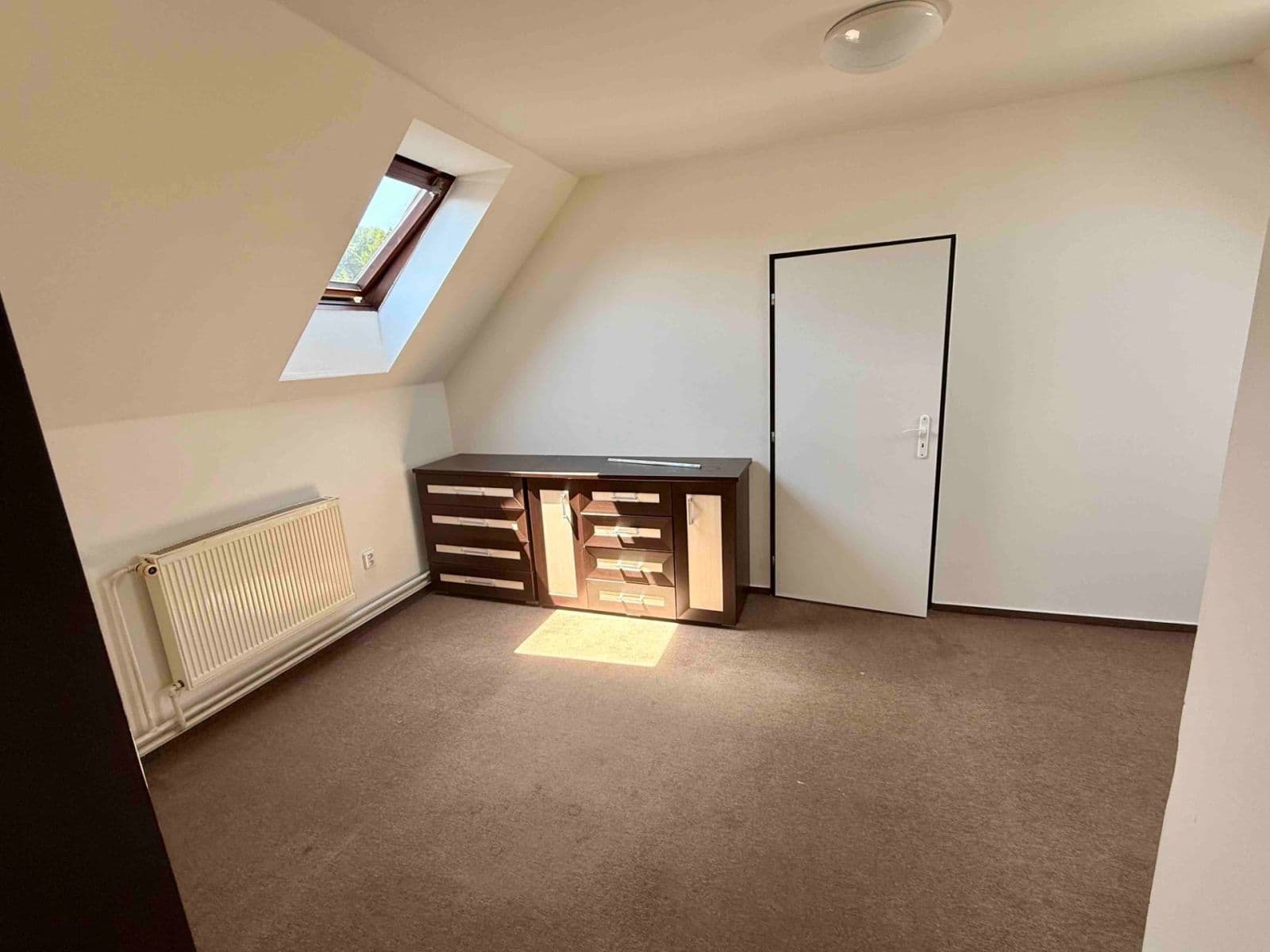 Prenájom domu 150 m², pozemok 50 m², Polní, Velké Přílepy, Středočeský kraj Prenájom domu 150 m², pozemok 50 m², Polní, Velké Přílepy, Středočeský kraj