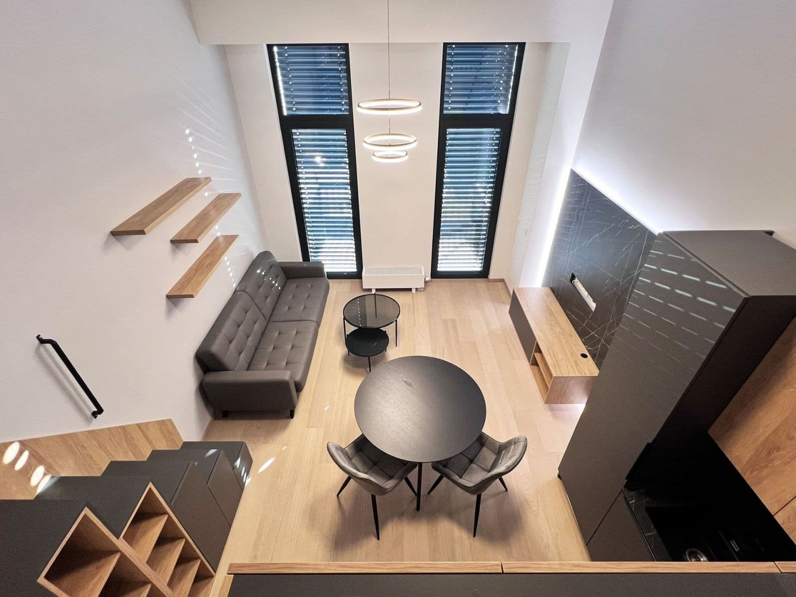 Prenájom bytu 1-izbový 41 m², Tusarova, Praha, Praha Prenájom bytu 1-izbový 41 m², Tusarova, Praha, Praha