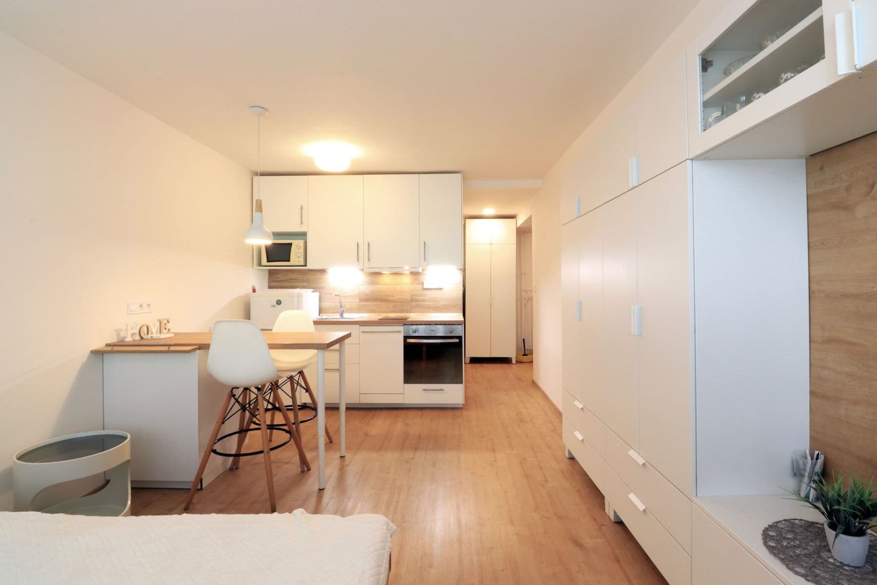 Prenájom bytu 1-izbový 27 m², Antala Staška, Praha, Praha Prenájom bytu 1-izbový 27 m², Antala Staška, Praha, Praha
