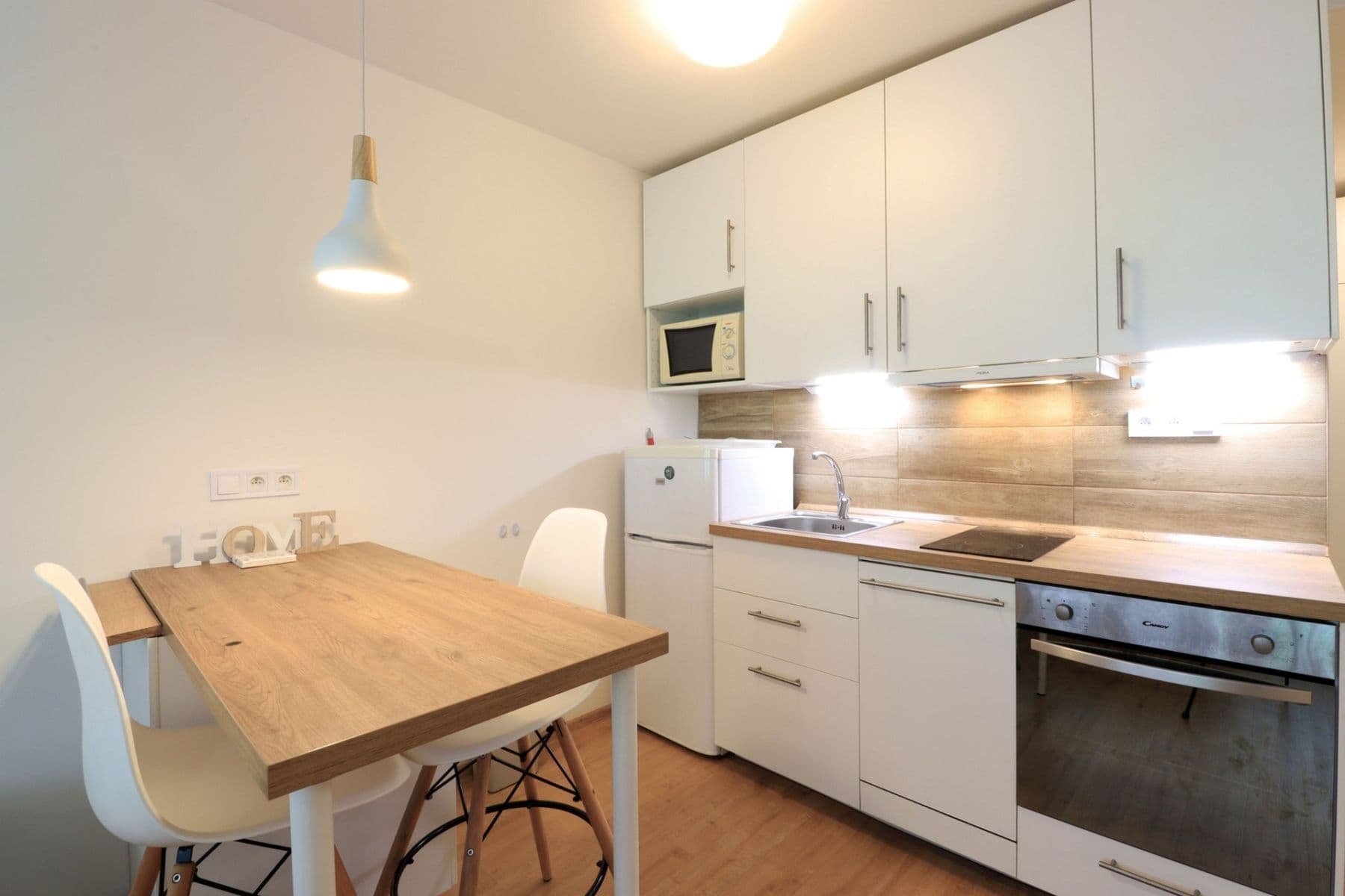Prenájom bytu 1-izbový 27 m², Antala Staška, Praha, Praha Prenájom bytu 1-izbový 27 m², Antala Staška, Praha, Praha
