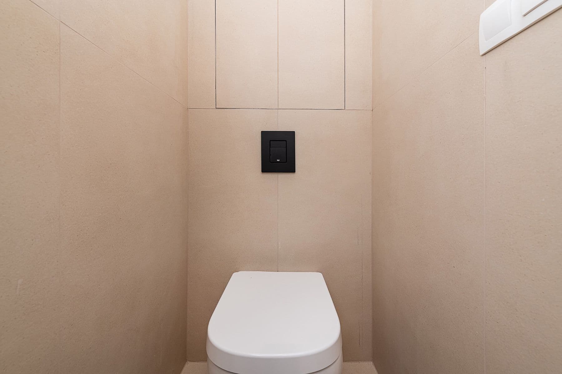 Predaj bytu 3-izbový 55 m², Hodonínská, Praha, Praha Predaj bytu 3-izbový 55 m², Hodonínská, Praha, Praha