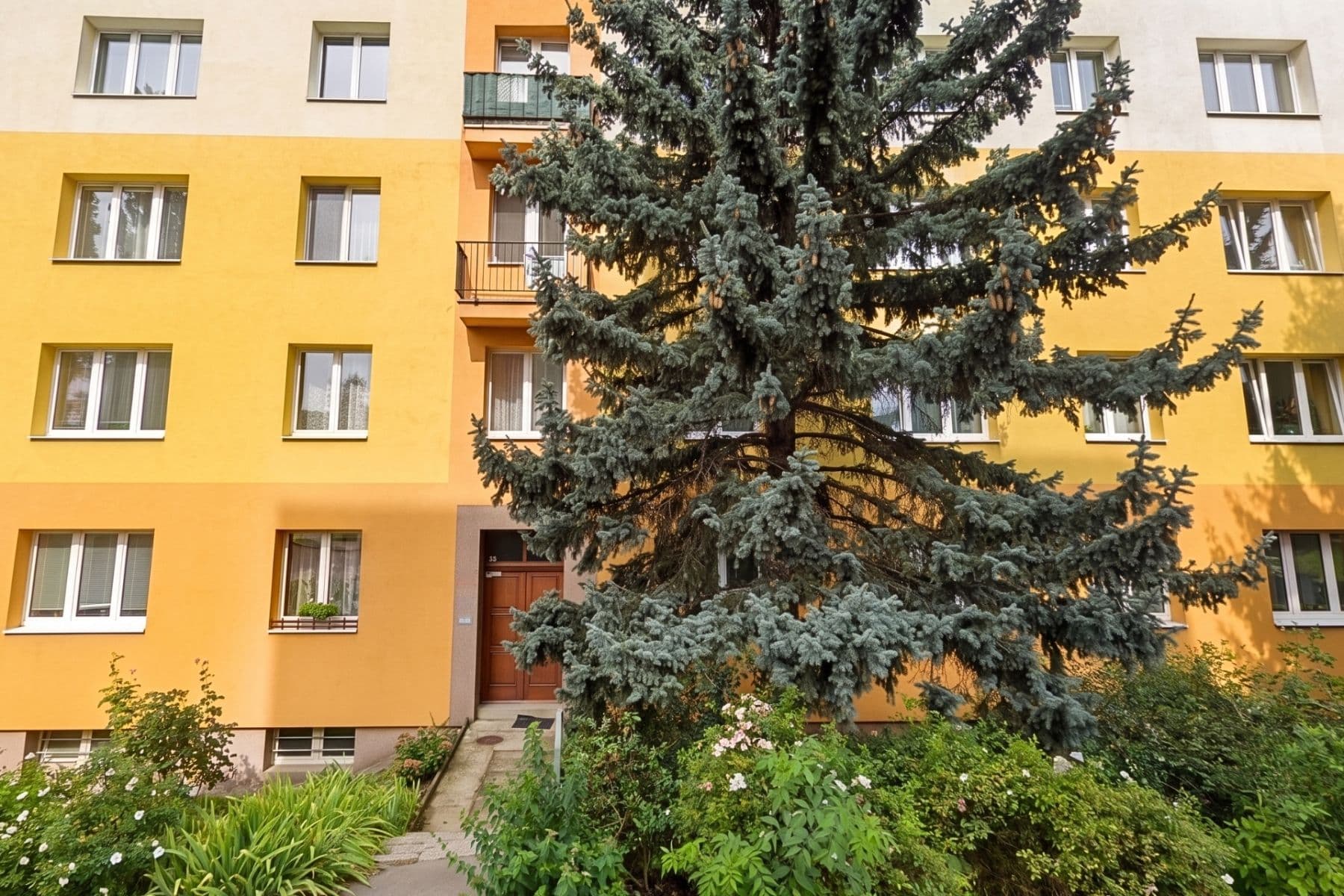 Predaj bytu 3-izbový 55 m², Hodonínská, Praha, Praha Predaj bytu 3-izbový 55 m², Hodonínská, Praha, Praha