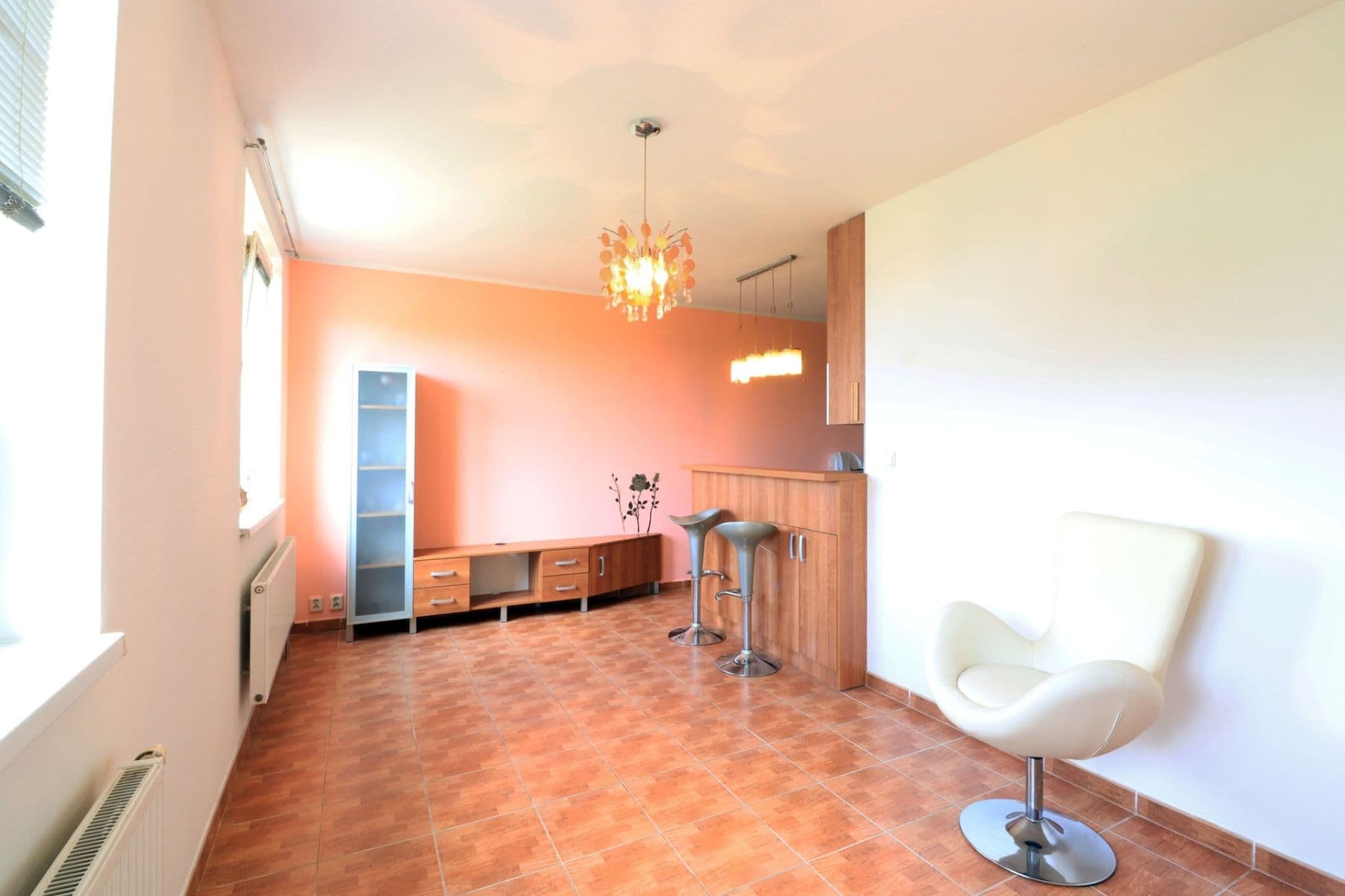 Prenájom bytu 1-izbový 32 m², V Honech, Klecany, Středočeský kraj Prenájom bytu 1-izbový 32 m², V Honech, Klecany, Středočeský kraj
